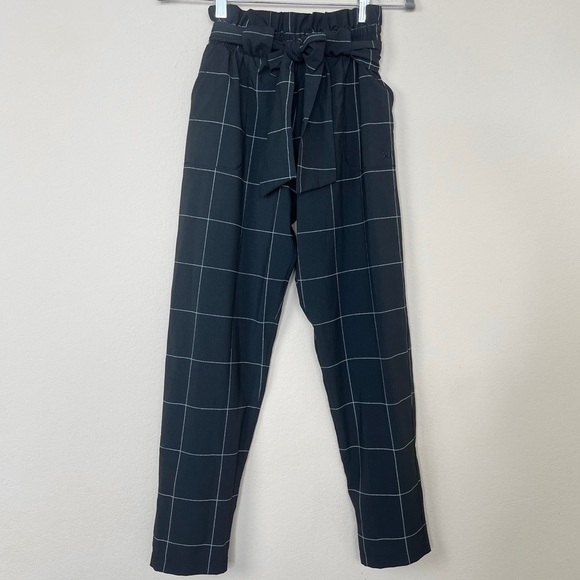 Albion Windowpane Bow Belt Capri Pant Black White Check Paperbag Waist - Picture 4 of 13